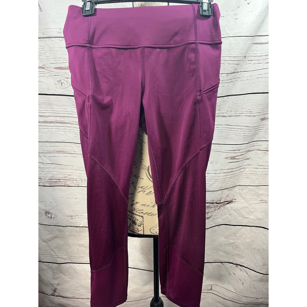 Athleta Womens Leggings Capri Mesh Panel Activewear Purple Size ST